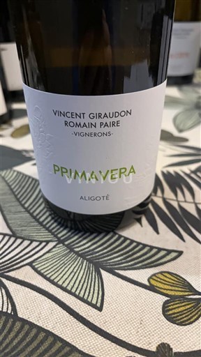 Vallée de la Loire Côte-roannaise Domaine Giraudon Primavera 2023