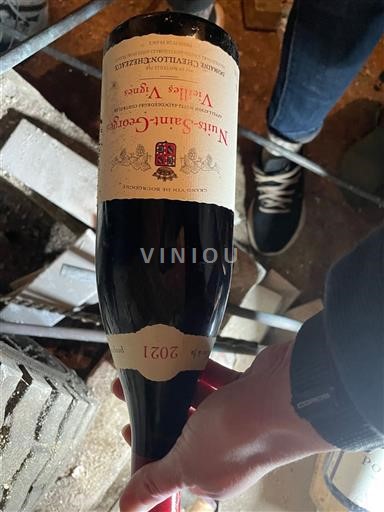 Burgundy Nuits-Saint-Georges Vignerons de la Cave de Nuiton-Beaunoy Vieilles Vignes 2021