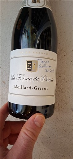 Burgundi Bourgogne Moillard-Grivot La Ferme du Comte Ei vuosikertaa