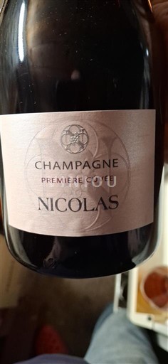 Champagne Sâm-panh Nicolas Première Không niên vụ