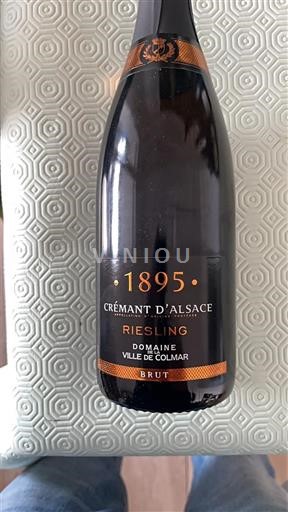 Alsasko Crémant d'Alsace Domaine Ville de Colmar 1895 Neročník