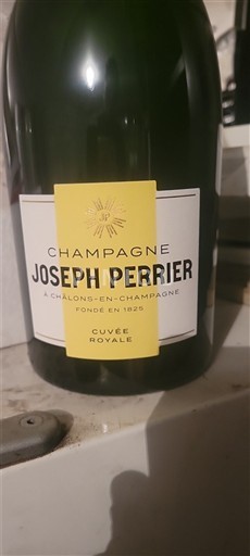 Rượu vang sủi bọt Blanc brut Cuvée Royale Joseph Perrier 2020 Pháp Champagne Sâm-panh AOC