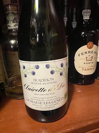 Údolí Rhôny Clairette-de-Die Domaine Les Genêts Tradition Neročník