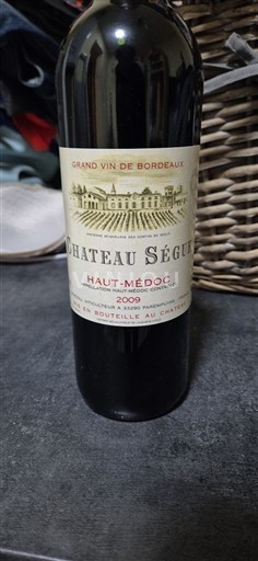 Bordeaux Haut-Médoc Château Ségueux 2009