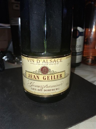 Alsacia Jean Geiler Gewurztraminer Lieu-Dit Dorfburg 2009