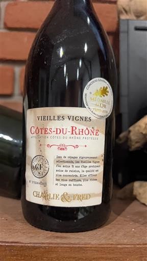 Valle del Rodano Côtes-du-Rhône Charlie & Fred Vieilles Vignes Senza annata
