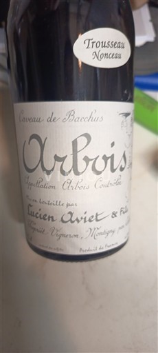 Jura Arbois Lucien Aviet & Fils Trousseau Nonceau 2023