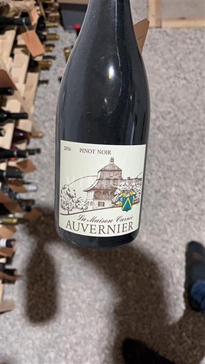 Neuchâtel Neuchâtel AOC La Maison Carrée Auvernier Pinot Noir 2016
