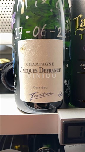Champagne Jacques Defrance Tradition Non-Vintage