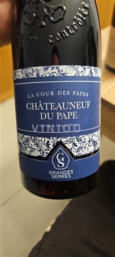 Rhônen laakso Châteauneuf-du-Pape Grandes Serres La Cour des Papes 2020