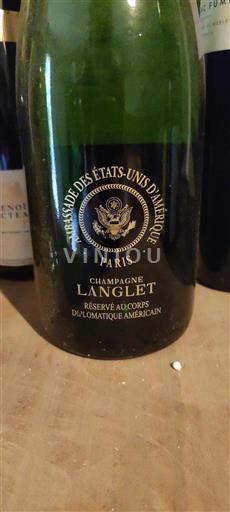 Samppanja Langlet Réservé au Corps Diplomatique Américain Ei vuosikertaa