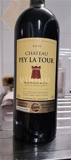 Bordeaux Château Pey La Tour 2010