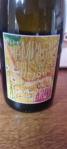 Champanhe Laherte Frères Petit Meslier Extra Brut Não Sazonado