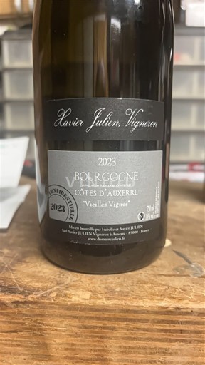 Burgundy Burgundy Côtes d'Auxerre Xavier Julien Vieilles Vignes 2023