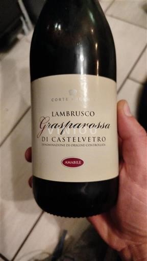 Emilia-Romaña No especificado Corte Lambrusco Grasparossa di Castelvetro Amabile Sin añada