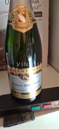 Champaña Champán Damien Bruneau Grande Réserve Sin añada