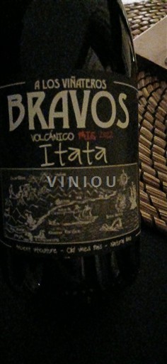 Itata-Tal Nicht spezifiziert A Los Viñateros Bravos Volcánico 2022