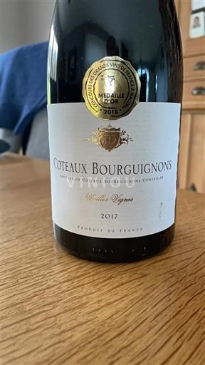 Bourgogne Bourgogne skråninger Vieilles Vignes 2017