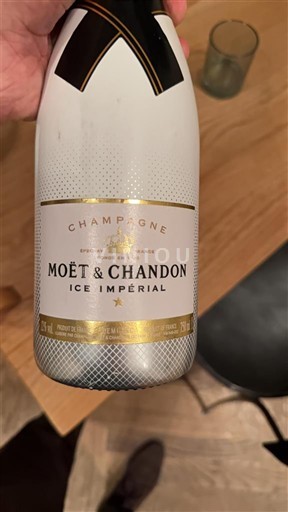 Champagne Šampanské Moët & Chandon Ice Impérial Neročník