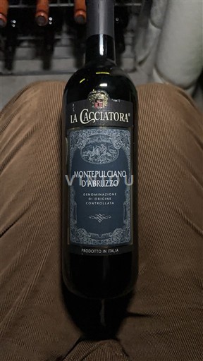 Abruzzo Montepulciano d'Abruzzo La Cacciatora 2017