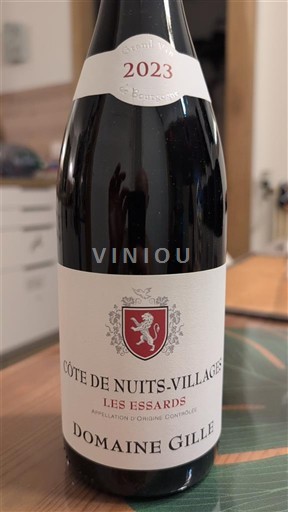 Burgundy Côte de Nuits Villages Domaine Gille Les Essards 2023