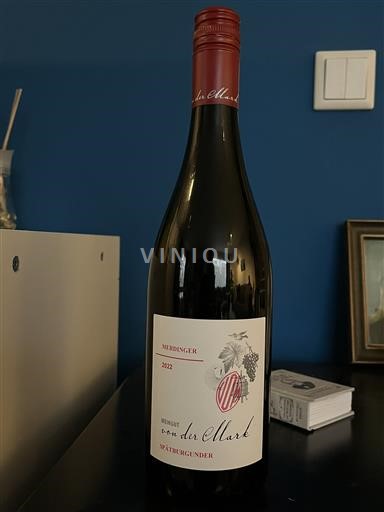 Baden Weingut von der Mark Merdinger 2022