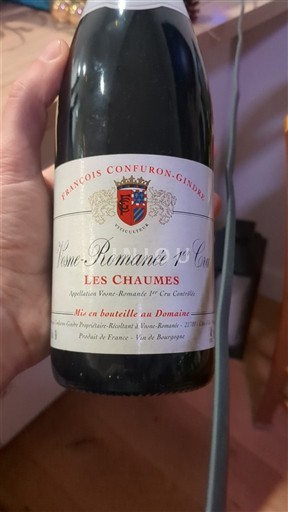 Burgundi Vosne-Romanée Premier Cru François Confuron-Gindre Les Chaumes Ei vuosikertaa