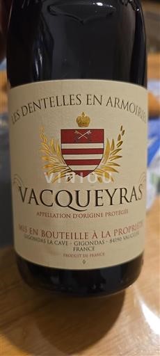 Rhônen laakso Vacqueyras Gigondas La Cave Les Dentelles En Armoiries 2022