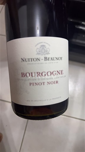 Burgundy Nuiton-Beaunoy Non-Vintage