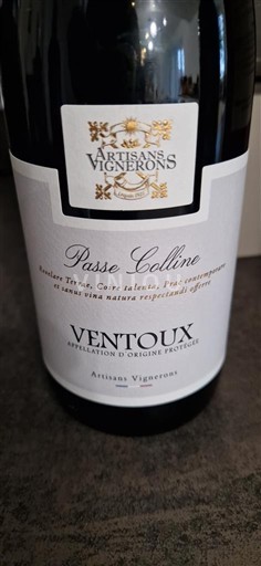 Rhônen laakso Ventoux Les Artisans Vignerons Passe Colline Ei vuosikertaa