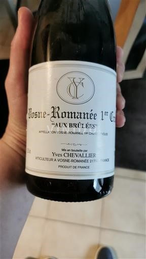 Burgundi Vosne-Romanée Premier Cru Yves Chevallier Aux Brûlées Ei vuosikertaa