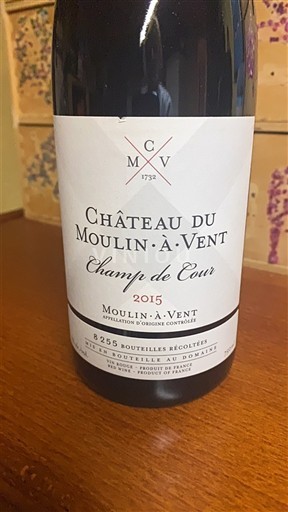 Beaujolais Moulin-à-vent Château Moulin-à-Vent Champ de Cour 2015