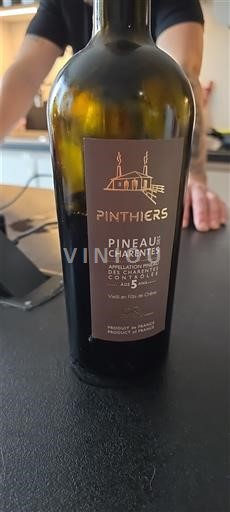 Poitou-Charentes Pineau des Charentes Pinthiers Neleten.