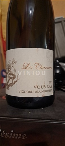 Loire Valley Vouvray Vignoble Alain Robert Les Charmes 2021