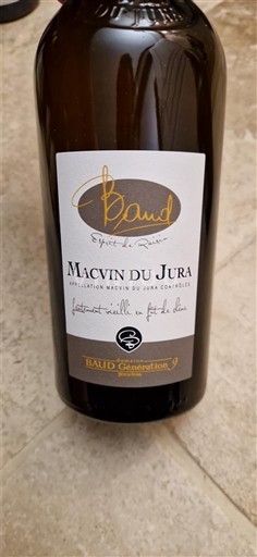 Jura Macvin du Jura Baud Traditionnelle fût de chêne Neleten.