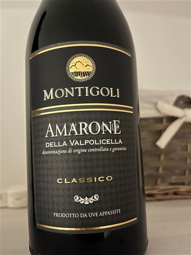 Véneto Amarone della Valpolicella Montigoli Classico 2021