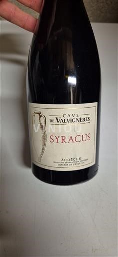 Vinhos Rouge sec Syracus Cave de Valvignères 2024 França Alpes e regiões Ródano Coteaux de l'Ardèche IGP