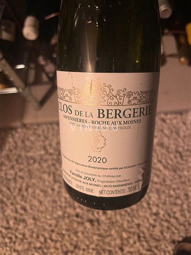 Loire Valley Savennières-Roche-aux-Moines Famille Joly Clos de la bergerie 2020