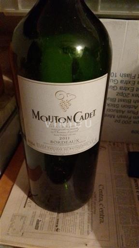Bordeaux Mouton Cadet 2011