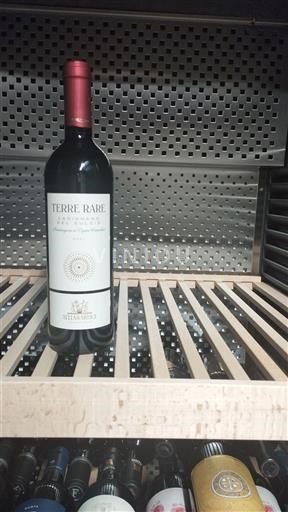 Sardinia Carignano del Sulcis Sella & Mosca Terre Rare 2021