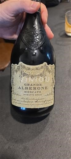 Piamonte Moscato d’Asti Grande Alberone Moscato Spumante Dolce Sin añada