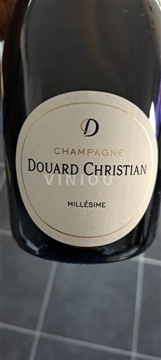 Samppanja Douard Christian Millésime Ei vuosikertaa