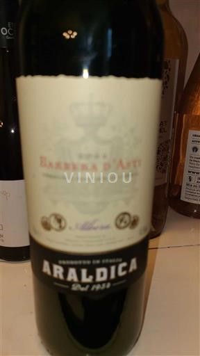 Piemont Barbera d'Asti Araldica Neročník