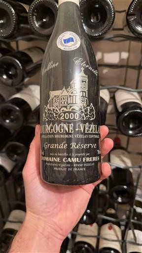 Vine Rouge sec Grande Réserve Domaine Camu Frères 2000 Frankrig Bourgogne Bourgogne Vézelay AOC