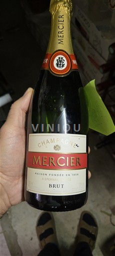 Champaña Champán Mercier Brut Sin añada