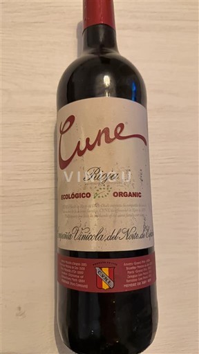 La Rioja Rioja Compañía Vinícola del Norte de España (CVNE) Ecológico Ei vuosikertaa