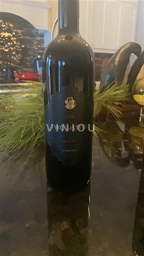 Ontario Niagara Peninsula Two Sisters Merlot 2019