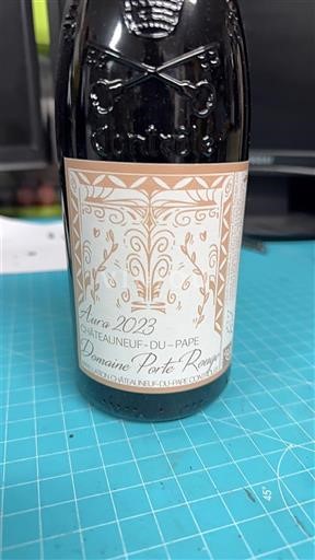 Údolí Rhôny Châteauneuf-du-Pape Domaine Porte Rouge Aura 2023