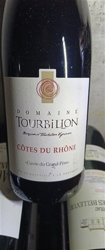 Rhônen laakso Côtes-du-rhône Domaine Tourbillon du Grand-Père Ei vuosikertaa