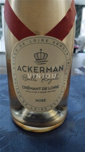 Dolina Loare Crémant de Loire Ackerman Bulle Royale Neleten.